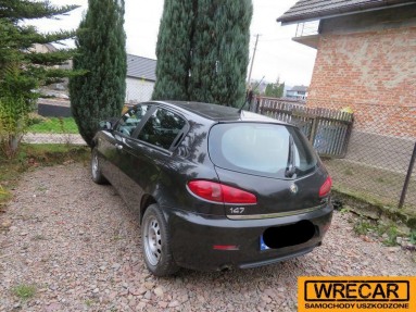 Купить Alfa Romeo 147, 1.9, 2005 года с пробегом, цена 3253 руб., id 11881