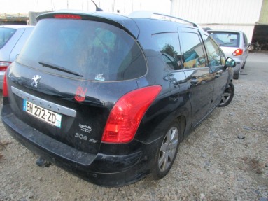 Купить Peugeot 308, 1.6, 2011 года с пробегом, цена 198477 руб., id 11895