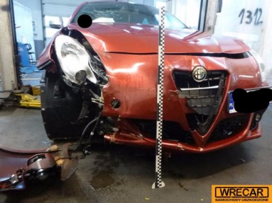 Купить Alfa Romeo Giulietta, 1.7, 2011 года с пробегом, цена 33979 руб., id 11905