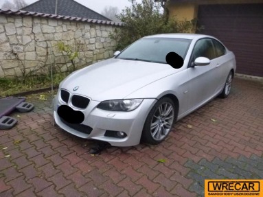 Купить BMW 3 320d, 2.0, 2008 года с пробегом, цена 1592 руб., id 11954
