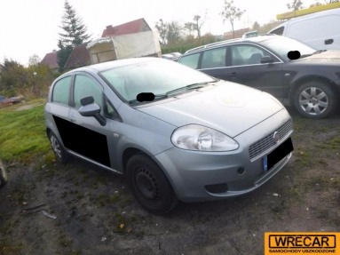 Купить Fiat Punto, 1.4, 2008 года с пробегом, цена 21038 руб., id 11968