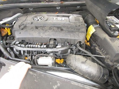 Купить Volkswagen Jetta, 1.4, 2014 года с пробегом, цена 3183 руб., id 11998