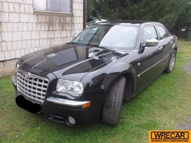 Купить Chrysler 300C, 3.0, 2006 года с пробегом, цена 0 руб., id 12007