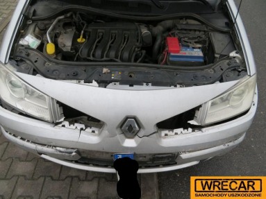 Купить Renault Megane, 1.6, 2007 года с пробегом, цена 46990 руб., id 12090