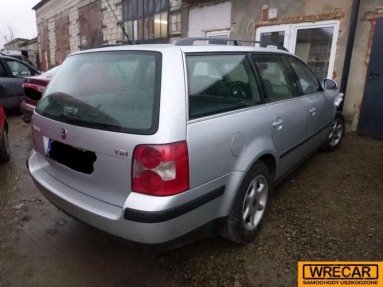 Купить Volkswagen Passat, 1.9, 2004 года с пробегом, цена 1592 руб., id 12120