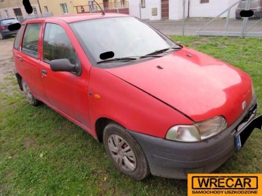 Купить Fiat Punto, 1.1, 1998 года с пробегом, цена 0 руб., id 12133