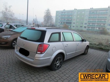 Купить Opel Astra, 1.8, 2005 года с пробегом, цена 0 руб., id 12184