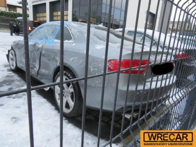 Купить Audi A5, 2.0, 2011 года с пробегом, цена 12941 руб., id 12251