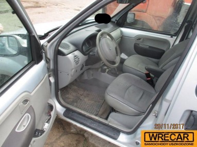 Купить Renault Kangoo, 1.5, 2008 года с пробегом, цена 9689 руб., id 12267