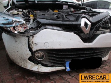 Купить Renault Clio, 1.5, 2015 года с пробегом, цена 6436 руб., id 12272