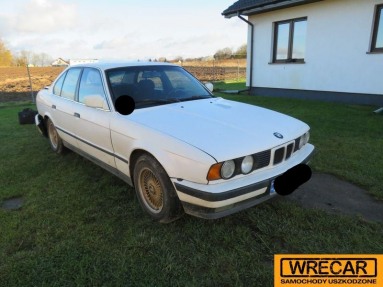 Купить BMW 520i 24V Kat. E34, 2.0, 1991 года с пробегом, цена 6436 руб., id 12280