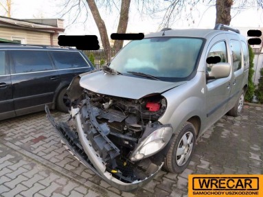 Купить Renault Kangoo, 1.5, 2010 года с пробегом, цена 6436 руб., id 12290