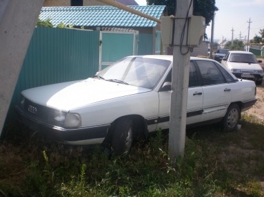 Audi 100, 1.8, 1985 года с пробегом, id 215