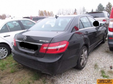 Купить Mercedes-Benz E 220 CDI E 220 CDI BlueEFFICIENCY, 2.1, 2011 года с пробегом, цена 35640 руб., id 12367