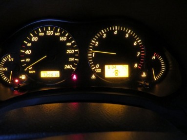 Купить Toyota Avensis, 2.0, 2009 года с пробегом, цена 3183 руб., id 12383