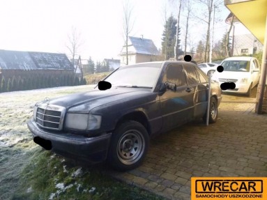 Купить Mercedes-Benz 190, 2.0, 1990 года с пробегом, цена 3253 руб., id 12435