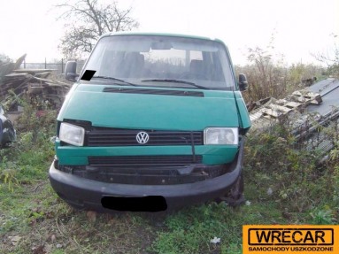 Купить Volkswagen Transporter L, 2.4, 1999 года с пробегом, цена 17785 руб., id 12446