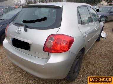 Купить Toyota Auris, 1.4, 2008 года с пробегом, цена 33979 руб., id 12584