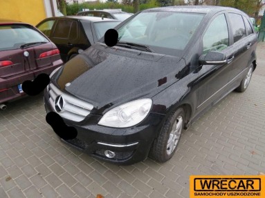 Купить Mercedes-Benz B 200 CDI CDI MR`08 245, 2.0, 2009 года с пробегом, цена 176609 руб., id 12586