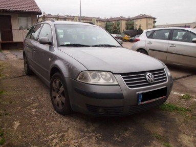 Купить Volkswagen Passat, 1.9, 2001 года с пробегом, цена 43737 руб., id 12600