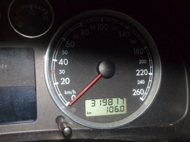 Купить Volkswagen Passat, 1.9, 2001 года с пробегом, цена 43737 руб., id 12600