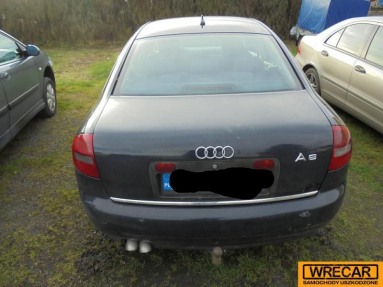 Купить Audi A6, 2.5, 2003 года с пробегом, цена 8097 руб., id 12617