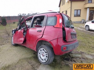 Купить Fiat Panda, 1.2, 2012 года с пробегом, цена 8097 руб., id 12622