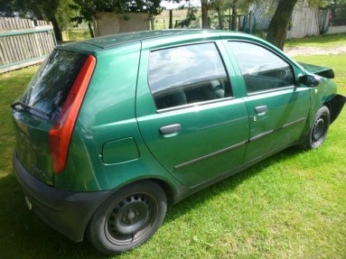 Купить Fiat Punto, 1.2, 2000 года с пробегом, цена 0 руб., id 12671