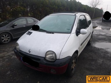 Купить Renault Twingo, 1.1, 2001 года с пробегом, цена 1592 руб., id 12675
