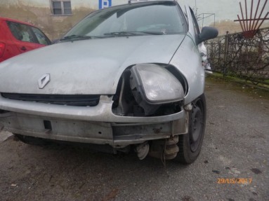 Купить Renault Clio, 1.9, 1999 года с пробегом, цена 1592 руб., id 12677