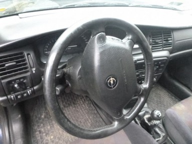 Купить Opel Vectra, 1.6, 1999 года с пробегом, цена 0 руб., id 12744