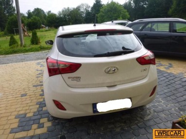 Купить Hyundai i30, 1.4, 2013 года с пробегом, цена 6436 руб., id 12768
