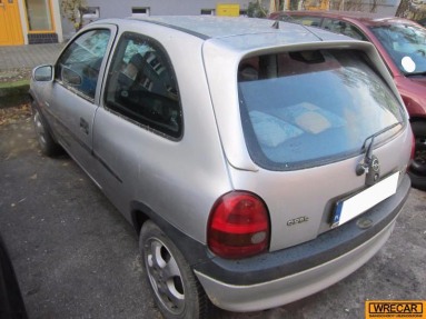 Купить Opel Corsa, 1.7, 2000 года с пробегом, цена 0 руб., id 12773