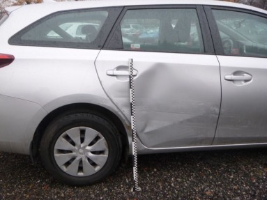 Купить Toyota Auris, 1.6, 2015 года с пробегом, цена 222006 руб., id 12795