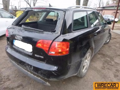 Купить Audi A4, 2.0, 2006 года с пробегом, цена 124775 руб., id 12800