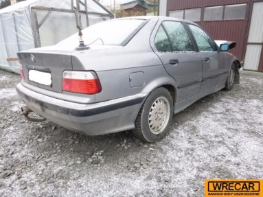 Купить BMW 3 16i, 1.6, 1992 года с пробегом, цена 0 руб., id 12812