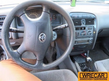 Купить Toyota Avensis, 2.0, 2000 года с пробегом, цена 0 руб., id 12813