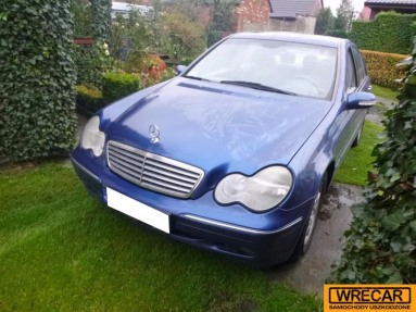 Купить Mercedes-Benz C-Klasse C 220 CDI Elegance, 2.1, 2002 года с пробегом, цена 51834 руб., id 12868