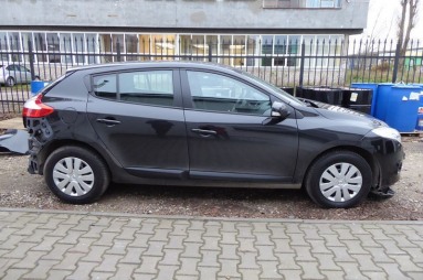 Купить Renault Megane, 1.6, 2012 года с пробегом, цена 1592 руб., id 12886