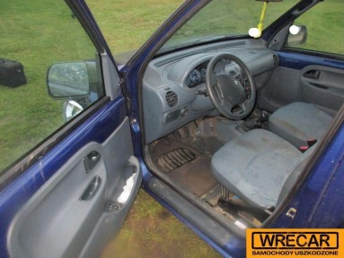 Купить Renault Kangoo, 1.4, 2001 года с пробегом, цена 0 руб., id 12965