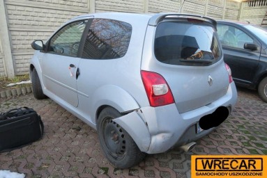 Купить Renault Twingo, 1.6, 2008 года с пробегом, цена 51834 руб., id 12980
