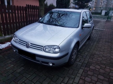 Купить Volkswagen Golf, 1.4, 1999 года с пробегом, цена 21038 руб., id 12989