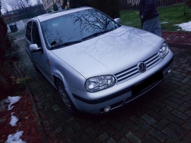 Купить Volkswagen Golf, 1.4, 1999 года с пробегом, цена 21038 руб., id 12989