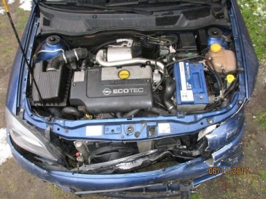Купить Opel Astra, 2.0, 2001 года с пробегом, цена 8097 руб., id 12995