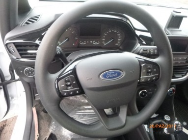 Купить Ford Fiesta, 1.5, 2017 года с пробегом, цена 309549 руб., id 13003
