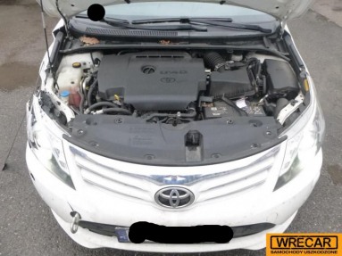 Купить Toyota Avensis, 2.0, 2013 года с пробегом, цена 351695 руб., id 13005