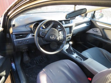 Купить Toyota Avensis, 1.8, 2015 года с пробегом, цена 1592 руб., id 13054