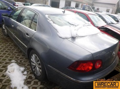 Купить Volkswagen Phaeton, 3.0, 2009 года с пробегом, цена 58339 руб., id 13097