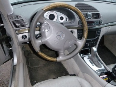 Купить Mercedes-Benz E-Klasse E 320 CDI T Avantgarde, 3.2, 2003 года с пробегом, цена 0 руб., id 13108