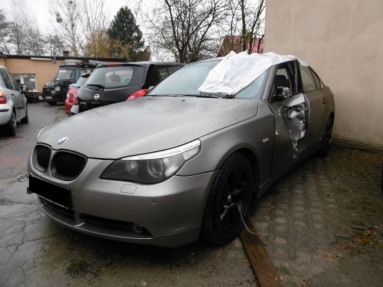 Купить BMW 5 30 Diesel E60, 3.0, 2004 года с пробегом, цена 1592 руб., id 13128